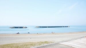 「あんぱん」のロケ地の海の写真